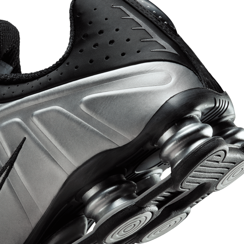 Shox R4