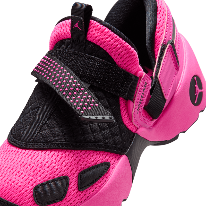 Jordan Trunner LX (W)