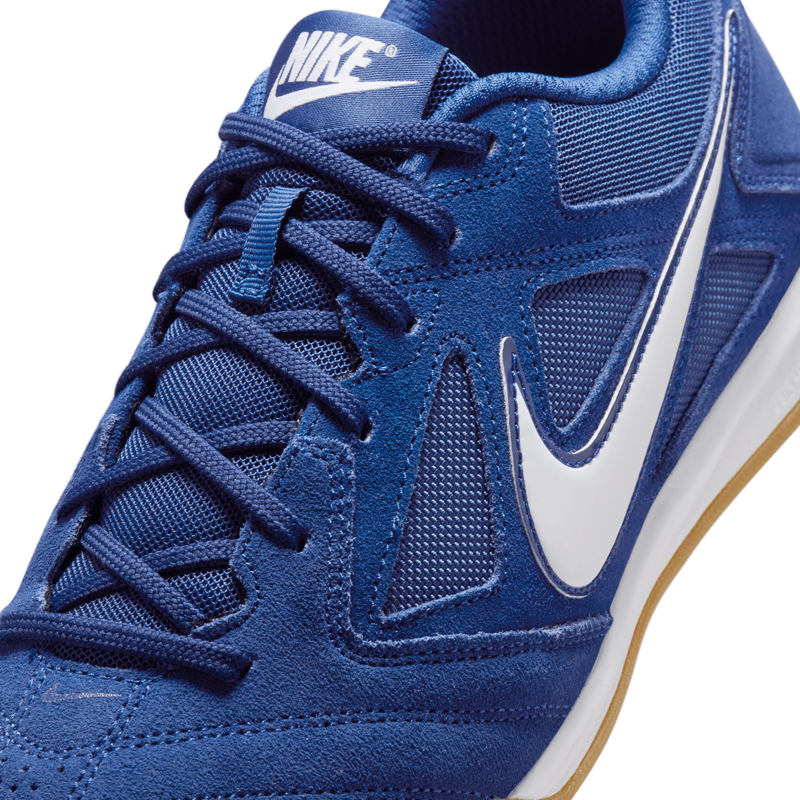 Nike Gato