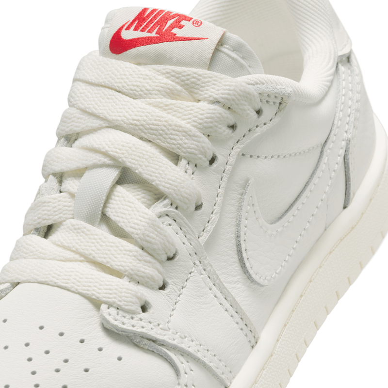 JORDAN AJ 1 RETRO LOW OG (PS)