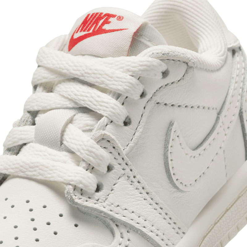 JORDAN AJ 1 RETRO LOW OG (TD)