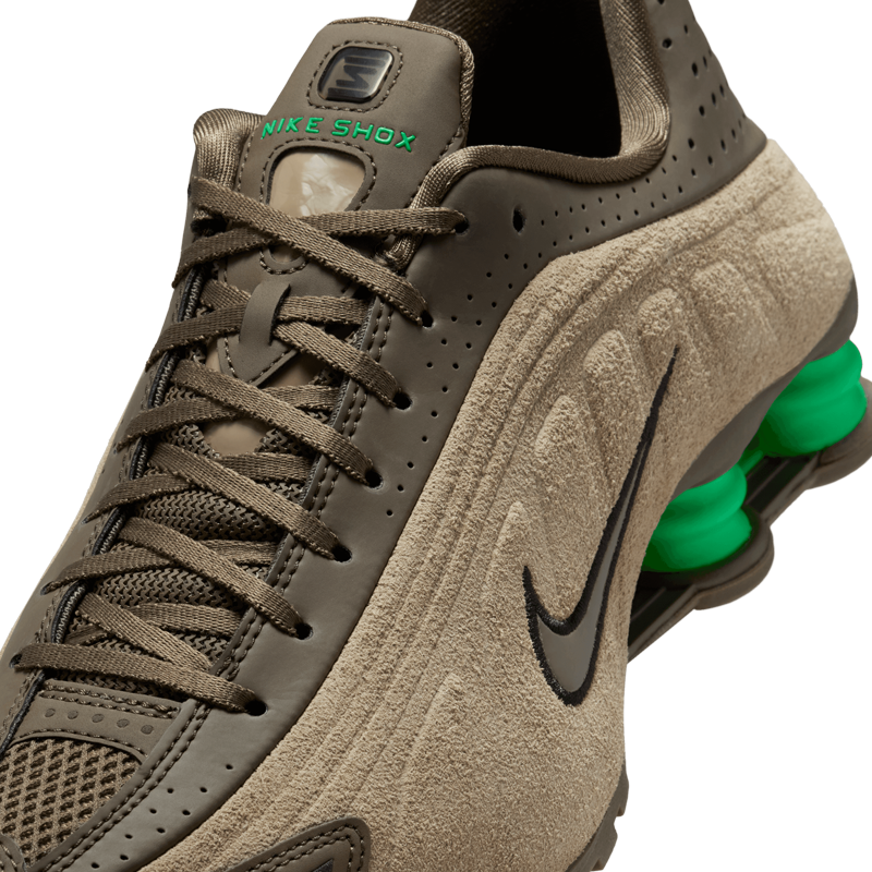 Shox R4 (W)