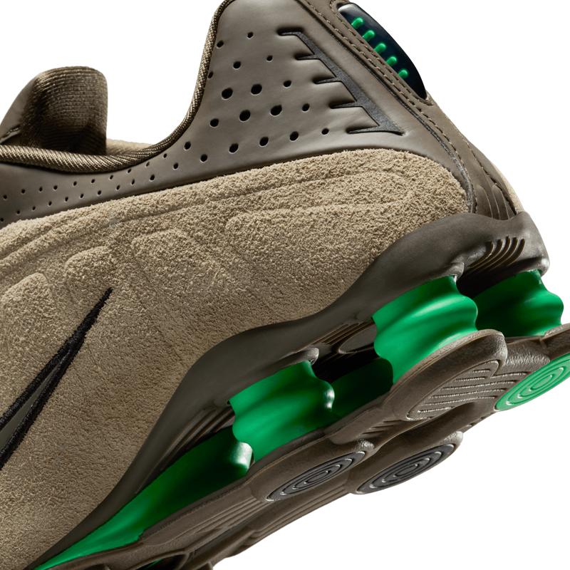 Shox R4 (W)