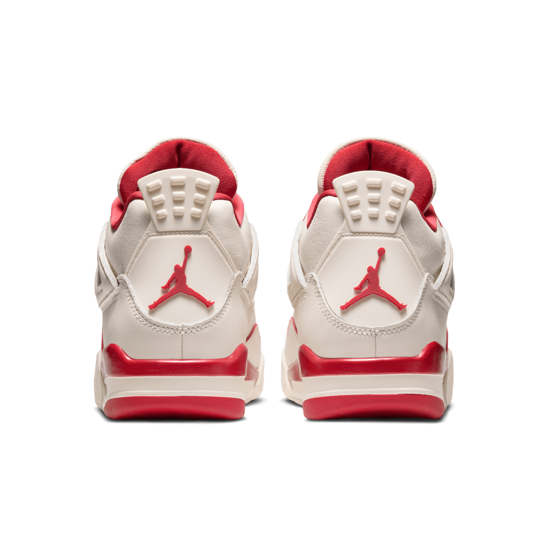 Air Jordan 4 Retro (W)