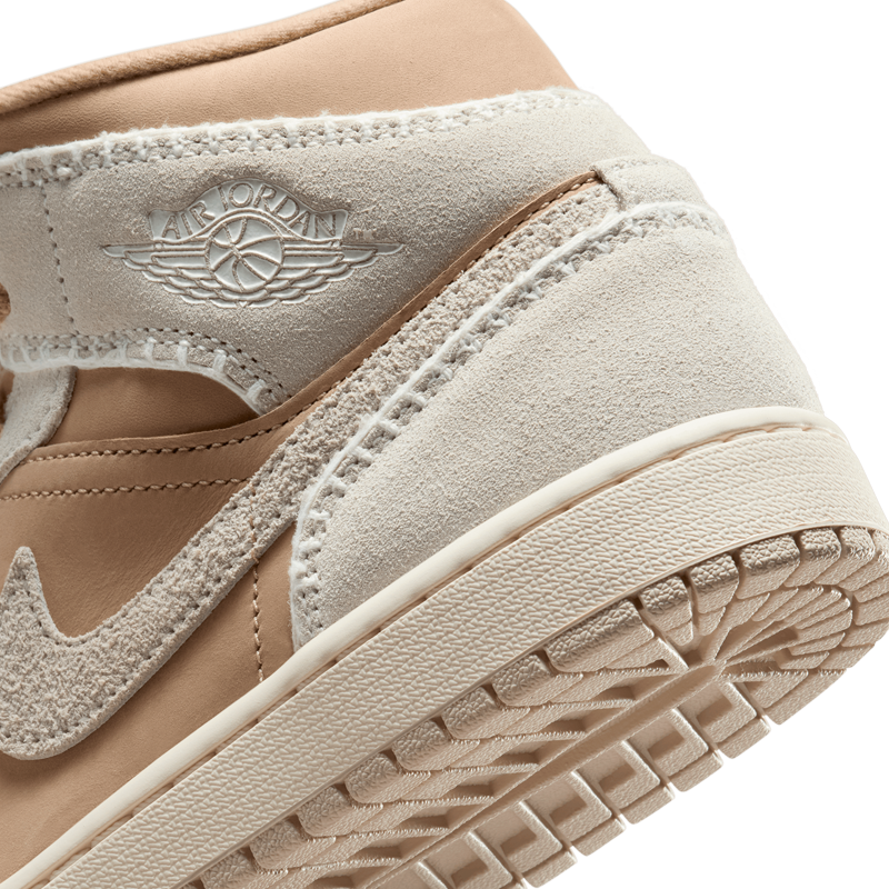 Air Jordan 1 Mid SE (W)