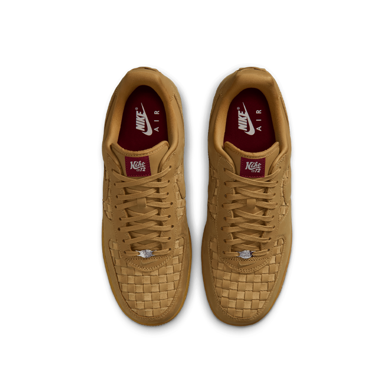 NIKE AIR FORCE 1 RETRO