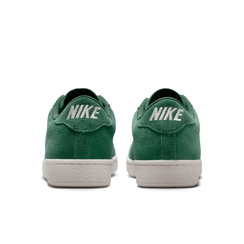 NIKE NBHD TENNIS CLASSIC COURT (W)