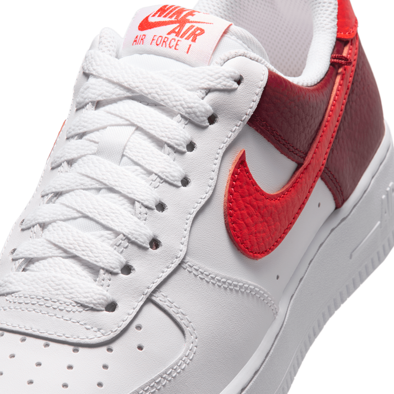 NIKE AIR FORCE 1 '07 (W)