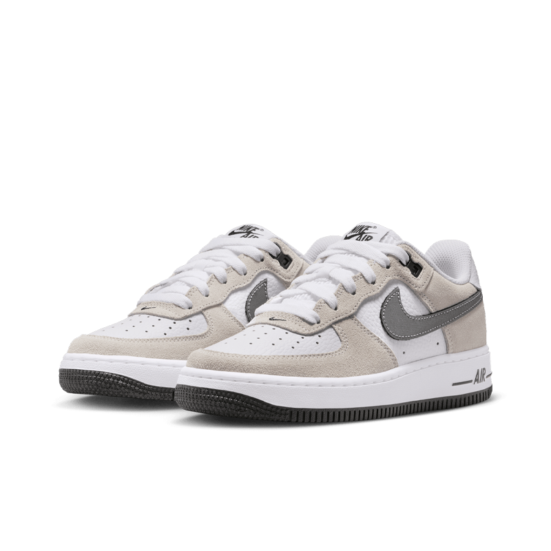 NIKE AIR FORCE 1 LV8 GS