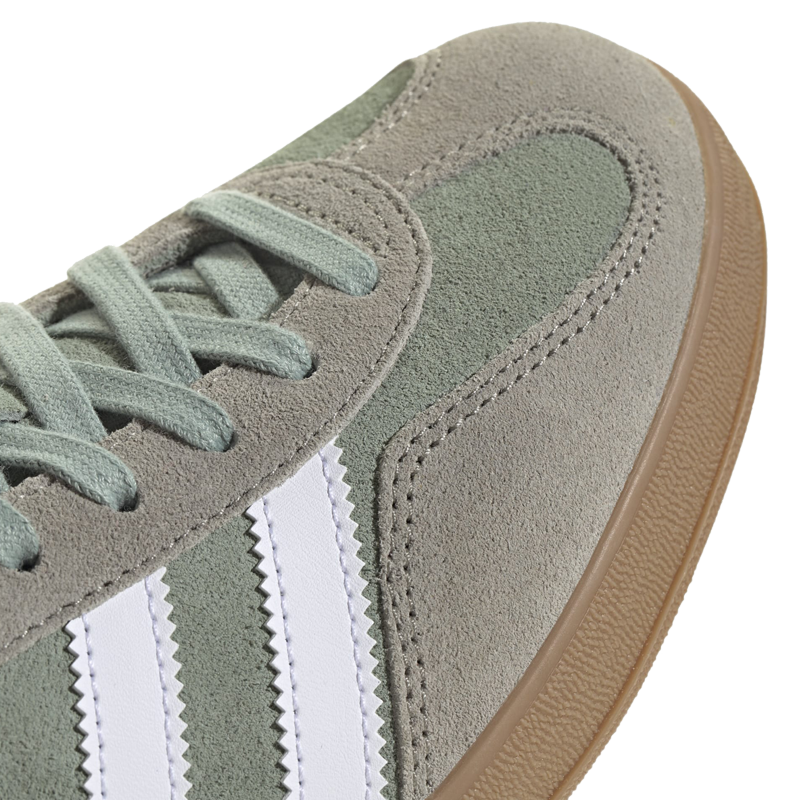 Gazelle Indoor