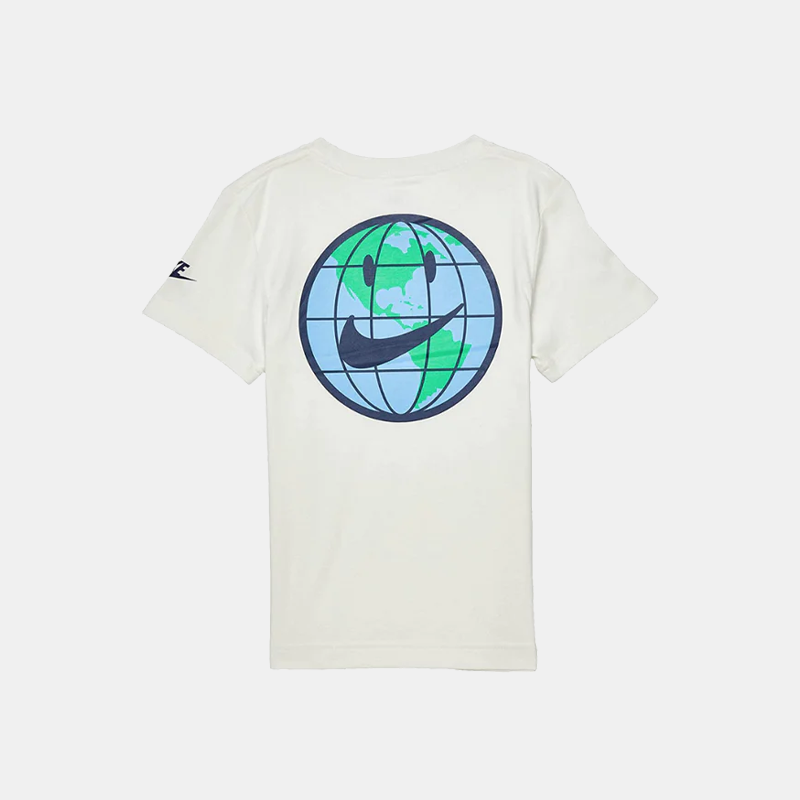 Nike Globe Happy Dna T-Shirt (B)